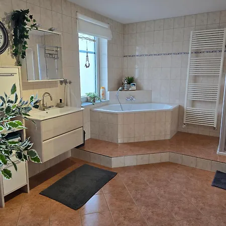 Tenneberger Wohnung1 منزل للإقامة السنبرغ